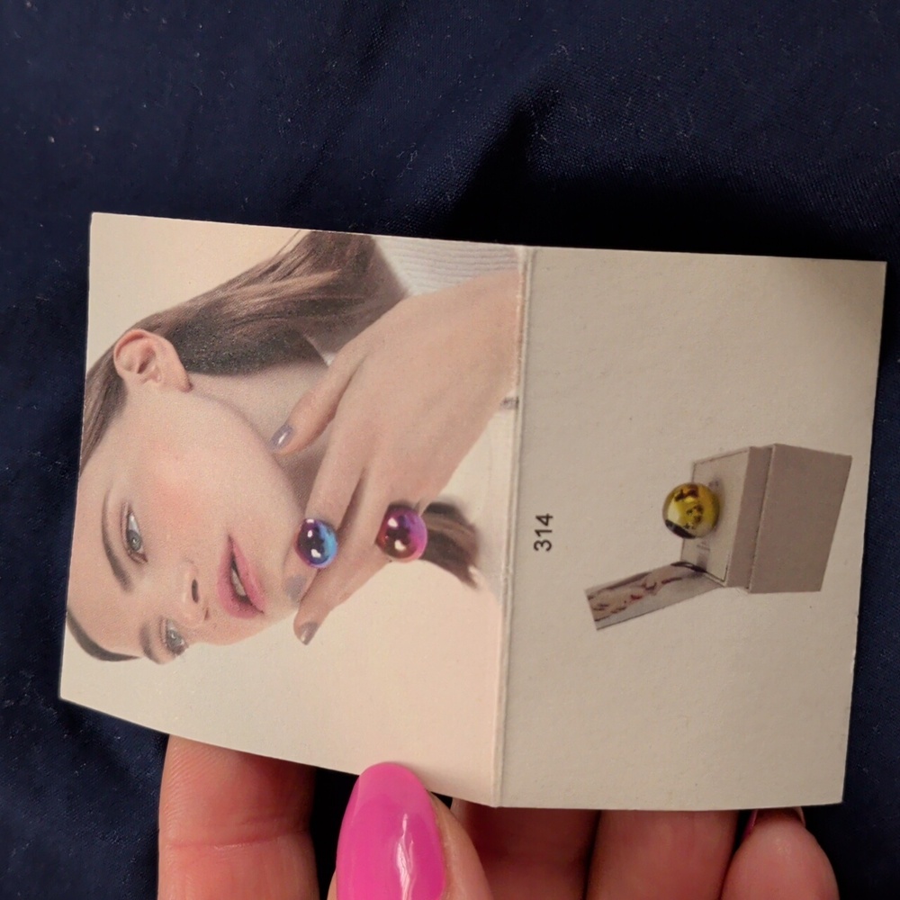 NWT MAM holographic ring (ONE RING) - Picture 5 of 5